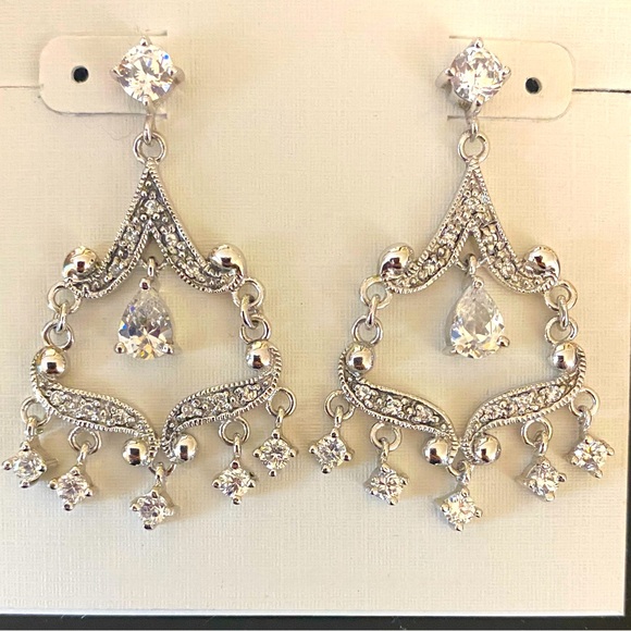 Victorian Style Sterling silver and cubic zirconia earrings - Picture 1 of 5